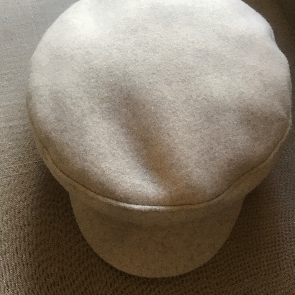 Ladies Irish Wool Newsboy cap
